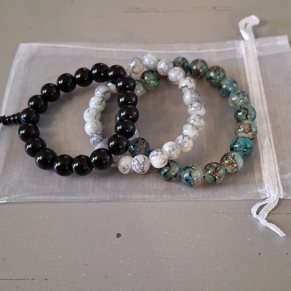 Set of Three Beaded Bracelets in Black, White, and Turquoise - Picture 2 of 6
